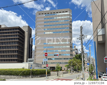 大阪高等・地方・簡易裁判所合同庁舎別館（大阪市北区西天満） 128973194