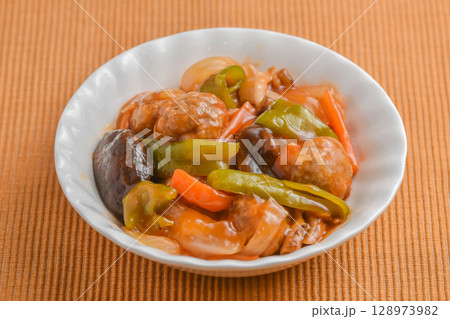 肉団子の甘酢あんかけ 128973982