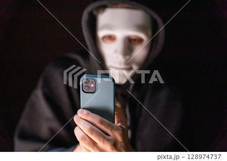 ネット犯罪 トクリュウ 犯罪 ネット犯罪 トクリュウ 犯罪 128974737