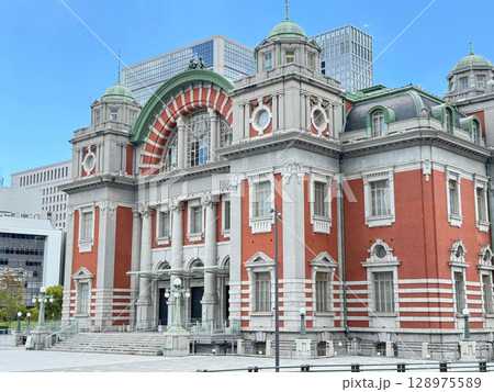 大阪市中央公会堂（大阪市北区中之島） 128975589