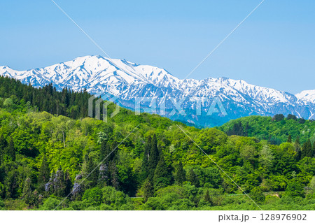 飯豊連峰(5月) 飯豊連峰(5月) 128976902