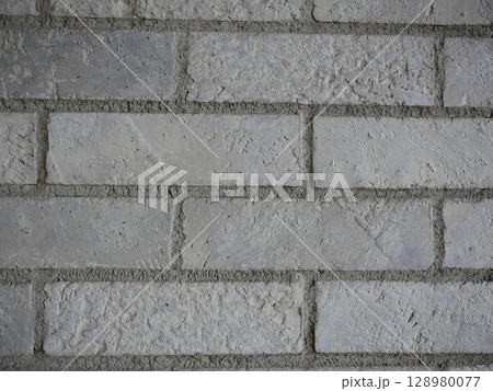 コンクリートの壁　ブロックの壁　造形物の中にも魅力がある。　コピースペース 128980077