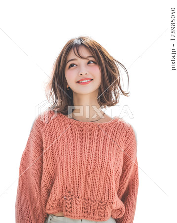 【背景透過】秋服の日本人女性のポートレートイラスト 128985050