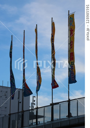 大相撲開催時　夕方のIGアリーナ 128985591