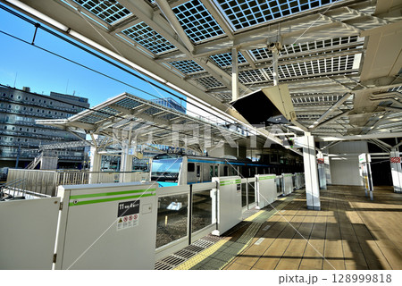 山手線新駅 高輪ゲートウェイ駅ホーム 128999818