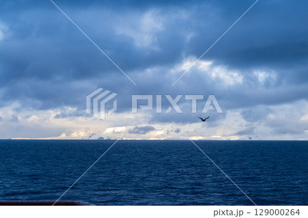 Antarctic landscape in the Gerlache Strait Antarctic landscape in the Gerlache Strait 129000264
