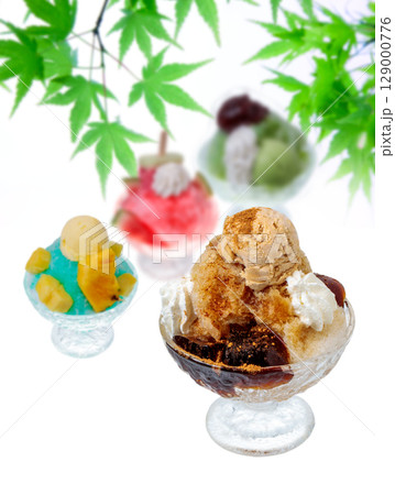 冷たい夏のカキ氷イメージ(コーヒーアイス) 129000776