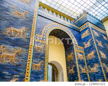 イシュタル門　ペルガモン博物館　ベルリン　ドイツ 129001322