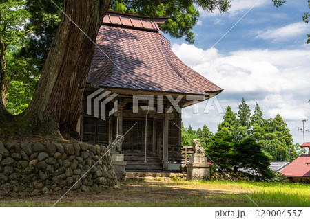 《新潟県》日本の原風景・荻ノ島松尾神社 129004557