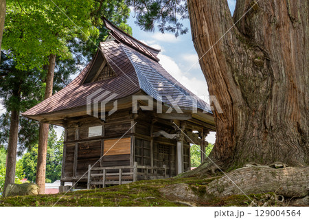 《新潟県》日本の原風景・荻ノ島松尾神社 129004564