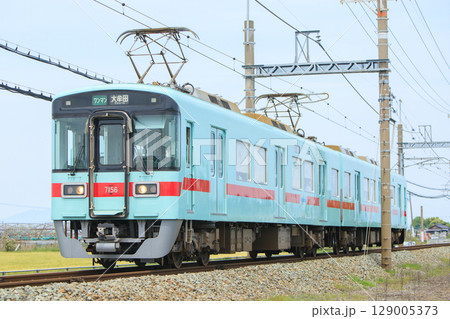 西鉄（西日本鉄道）7050形電車 129005373