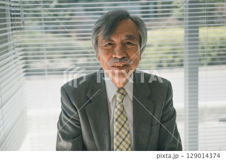 80 year olds 129014374