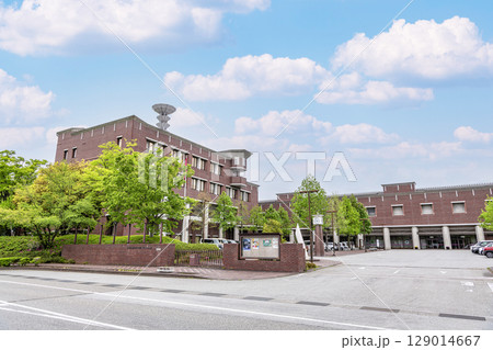 山梨県甲府市　山梨県立産業展示交流館「アイメッセ山梨」 129014667