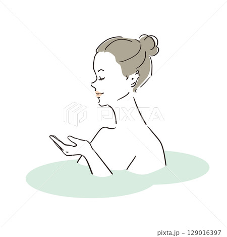 気持ちよさそうに入浴する綺麗な女性 129016397