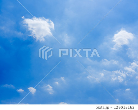 青い空白い雲 129018162