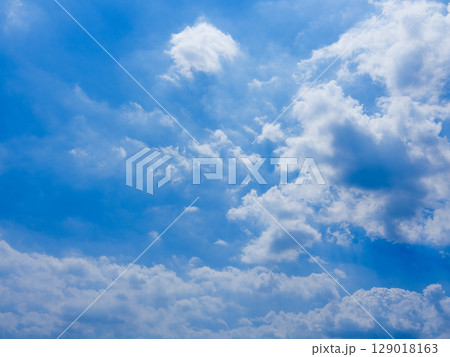 青い空白い雲 129018163