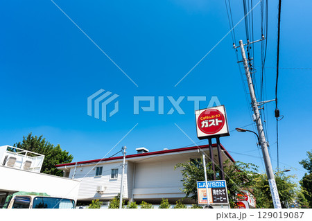 ガスト 三鷹上連雀店　東京都三鷹市上連雀 129019087