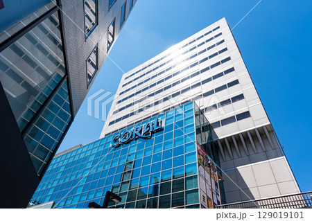 CORAL三鷹の外観　東京都三鷹市下連雀 129019101