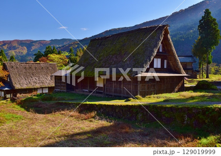 世界遺産 五箇山合掌造り集落 秋景色 世界遺産 五箇山合掌造り集落 秋景色 129019999