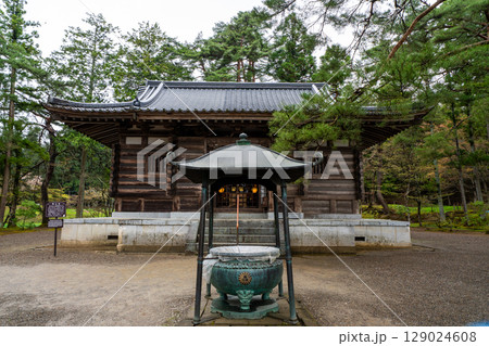 世界遺産 平泉 毛越寺 開山堂 岩手県平泉町 世界遺産 平泉 毛越寺 開山堂 岩手県平泉町 129024608