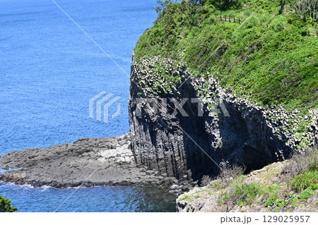 七ツ釜 七ツ釜園地 屋形石の七ツ釜 (佐賀県) 七ツ釜 七ツ釜園地 屋形石の七ツ釜 (佐賀県) 129025957