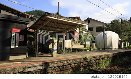 JR青梅線の白丸駅 129026143