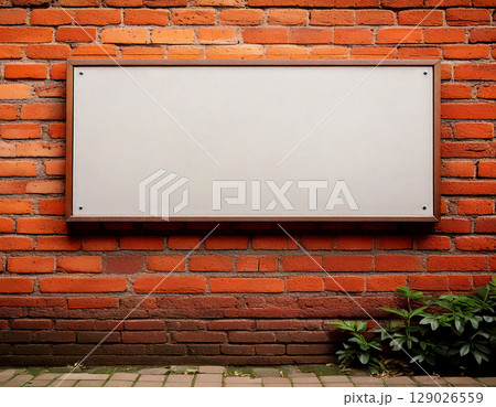 壁にある真っ白なボードのフレーム 129026559