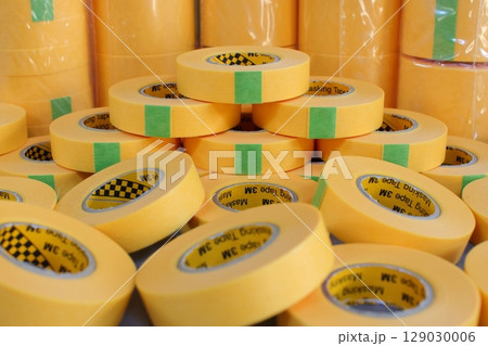 様々な用途に使えるマスキングテープ 様々な用途に使えるマスキングテープ 129030006