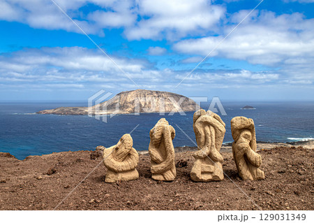 La Graciosa Lanzarote modern stone sculptures 129031349