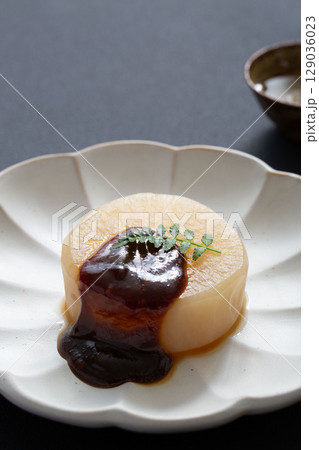 大根 煮物 ふろふき大根 129036023