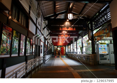 世界遺産高野山の情景 極楽橋駅 世界遺産高野山の情景 極楽橋駅 129037995