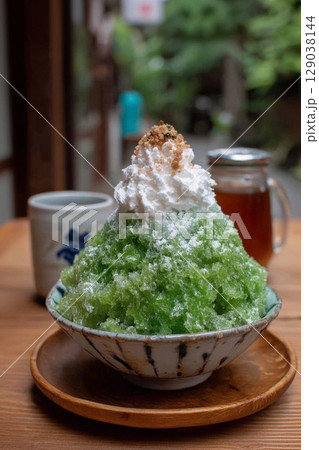 かき氷、かき氷のかき氷とかき氷 抹茶かき氷 129038144