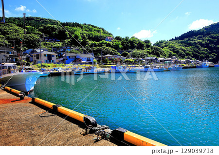 美しい青色の海と空 美しい青色の海と空 129039718
