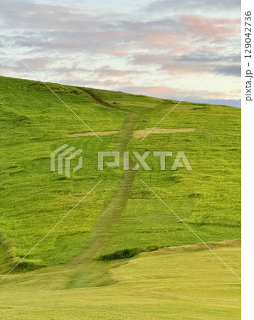 鬼岳から望む福江の夕景と五島列島の海 鬼岳から望む福江の夕景と五島列島の海 129042736