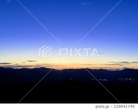 鬼岳から望む福江の夕景と五島列島の海 鬼岳から望む福江の夕景と五島列島の海 129042749