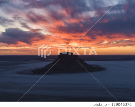 Karynzharyk Depression / カリンジャリク低地 - カザフスタン・マンギスタウ 129046376