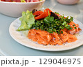 サーモンのカルパッチョ 129046975