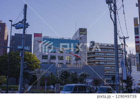 東京　北区　王子駅前公園からの都市風景 129049739