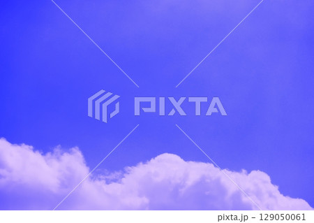 雲のある青空(壁紙素材) 雲のある青空(壁紙素材) 129050061