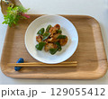 糸島産ピーマンと鶏むね肉の醤油マヨ炒め 129055412