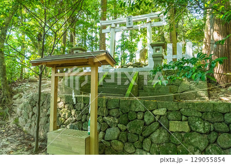 【石見国一宮】物部神社　御神陵　島根県大田市 129055854
