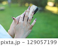 ネイルでスマホ操作3 129057199