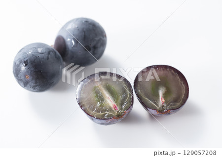 種無しピオーネの断面 129057208