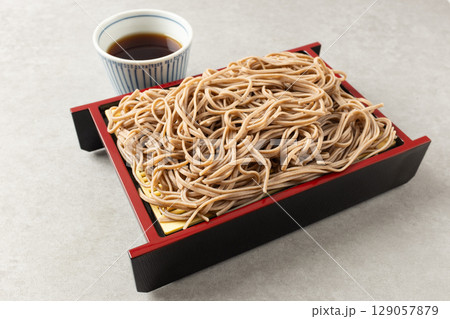 Zaru Soba Noodles with Dipping Sauce and Chopsticks 129057879