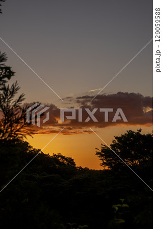 山で撮った夕焼け 129059588
