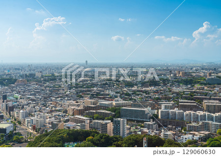 夏の名古屋市街地、東山スカイタワーからの眺め〈愛知県名古屋市〉 夏の名古屋市街地、東山スカイタワーからの眺め〈愛知県名古屋市〉 129060630