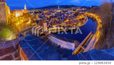 Cesky Krumlov cityscape at dusk Czech Republic Cesky Krumlov cityscape at dusk Czech Republic 129063850