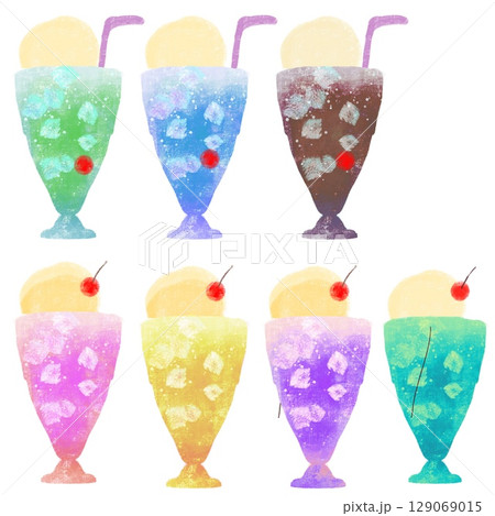 レトログラスのカラフルなクリームソーダ8種セット レトログラスのカラフルなクリームソーダ8種セット 129069015