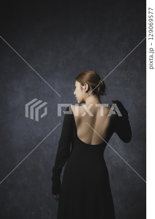 ダンサーのポートレート ダンサーのポートレート 129069577