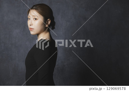 ダンサーのポートレート 129069578